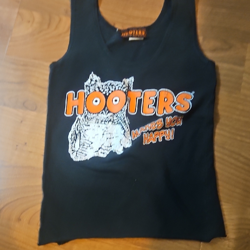 Hooters XS Tank Top